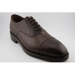 OXFORD PUNTERA RECTA BERWICK MODELO 5217PR H15 VEGANO MOKA PISO RUBBER