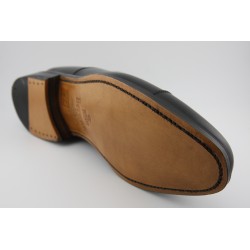 OXFORD PUNTERA RECTA BERWICK MODELO 5217PR H15 BOXCALF NEGRO PISO SUELA