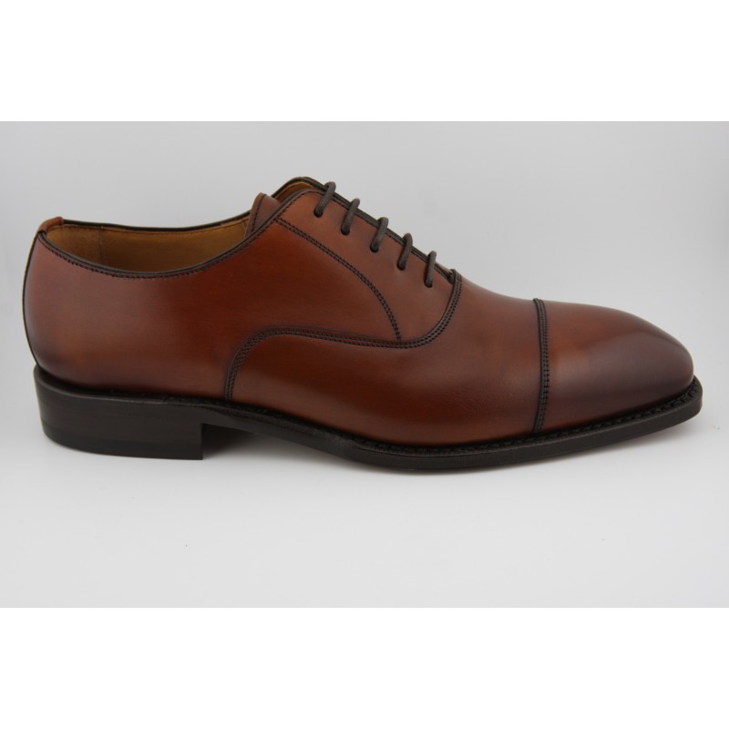 OXFORD PUNTERA RECTA BERWICK MODELO 5217PR H15 NOMERA CUERO PISO ROBLE