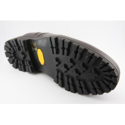 BLUCHER BORDON PALA BERWICK MODELO 4168PR H207 COUNTRY CALF TESTA PISO VIBRAM MONTAÑA