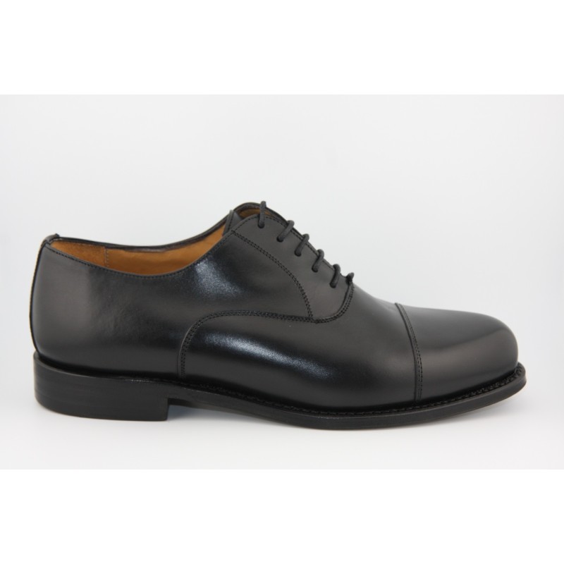 OXFORD PUNTERA RECTA BERWICK MODELO 2384PRJR H128 BOXCALF NEGRO PISO SUELA ROBLE