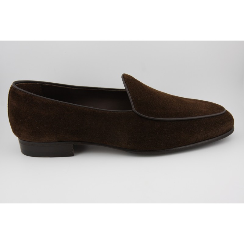 BELGIAN SHOES BORDON BERWICK MODELO 4950PR H240 REPELLO GUM OIL 173 PISO SPAY 229