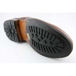 BLUCHER BORDON PALA BERWICK MODELO 4168PR H207 COUNTRY CALF 178 PISO PATIN NEVADA