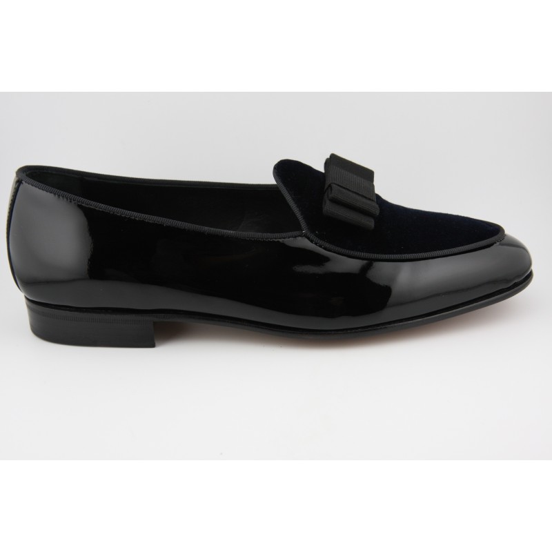 BELGIAN SHOES PAJARITA DOBLE BERWICK MODELO 5200PR H240 CHAROL NEGRO Y TERCIOPELO MARINO PISO SUELA