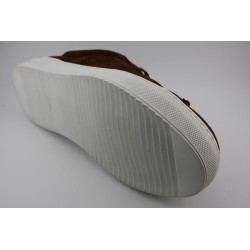 SNEAKER BLUCHER BERWICK MODELO D542PR H151D REPELLO GUM OIL SNUFF PISO GOMA MARGOM KOBE BLANCO