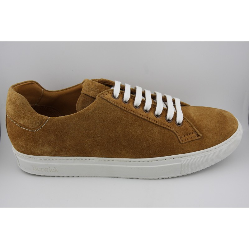 SNEAKER BLUCHER BERWICK MODELO D571PR H151D FLORENCE RAME PISO GOMA MARGOM KOBE BLANCO