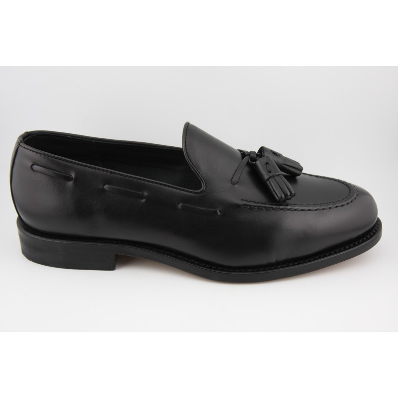 MOCASIN BORDON Y BORLAS  BERWICK MODELO 5139PRF H08F CHATEUBRIAND NEGRO PISO SUELA FLEX
