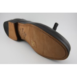 MOCASIN BORDON Y BORLAS  BERWICK MODELO 5139PRF H08F CHATEUBRIAND NEGRO PISO SUELA FLEX