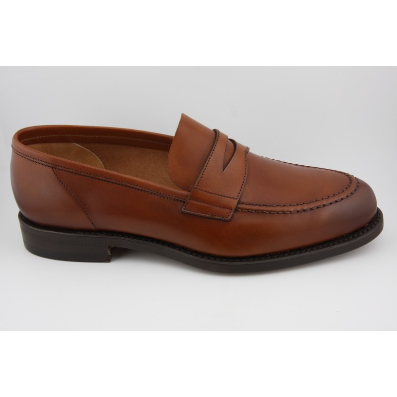 MOCASIN BORDON Y ANTIFAZ  BERWICK MODELO 5199PRF H08F NOMERA CUERO PISO SUELA FLEX