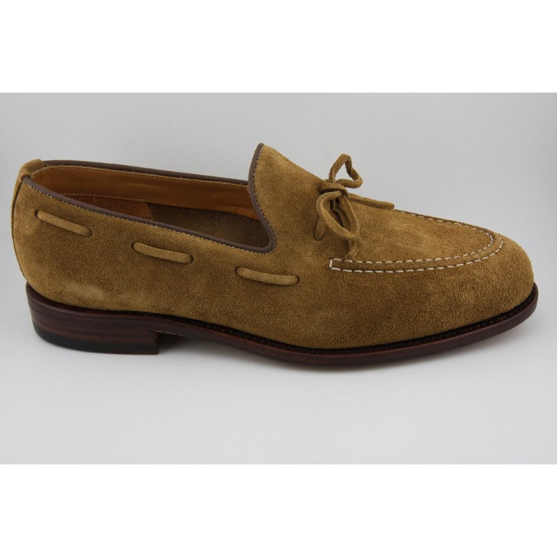 MOCASIN BORDON Y LAZO  BERWICK MODELO 5524PRF H8F KUDU REVERSE PEANUT PISO SUELA FLEXIBLE