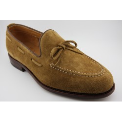 MOCASIN BORDON Y LAZO  BERWICK MODELO 5524PRF H8F KUDU REVERSE PEANUT PISO SUELA FLEXIBLE