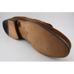 MOCASIN BORDON ANTIFAZ BORLAS Y FLECOS BERWICK MODELO 5103PR H08 KUDU REVERSE SNUFF PISO SUELA