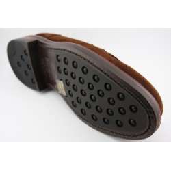 BLUCHER NORUEGO BERWICK MODELO 3682PR H184 REPELLO GUM OIL SNUFF PISO RUBBER