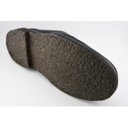 BLUCHER BILLY CON BORDON BERWICK MODELO 5464PR H291 REPELLO CALF MARINE PISO CREPE