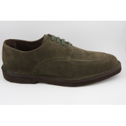 BLUCHER BILLY CON BORDON BERWICK MODELO 5464PR H291 REPELLO CALF LODEN PISO CREPE