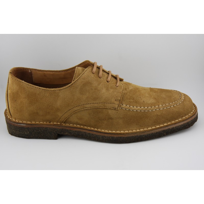 BLUCHER BILLY CON BORDON BERWICK MODELO 5464PR H291 KUDU REVERSE PEANUT PISO CREPE