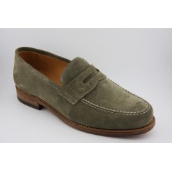 MOCASIN BORDON Y ANTIFAZ  BERWICK MODELO 4962PR H148 FLORENCE GIUNGLIA PISO CUERO
