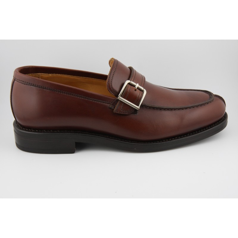 MOCASIN HEBILLA BERWICK MODELO 4549PR H184 CROSS TABACO PISO RUBBER