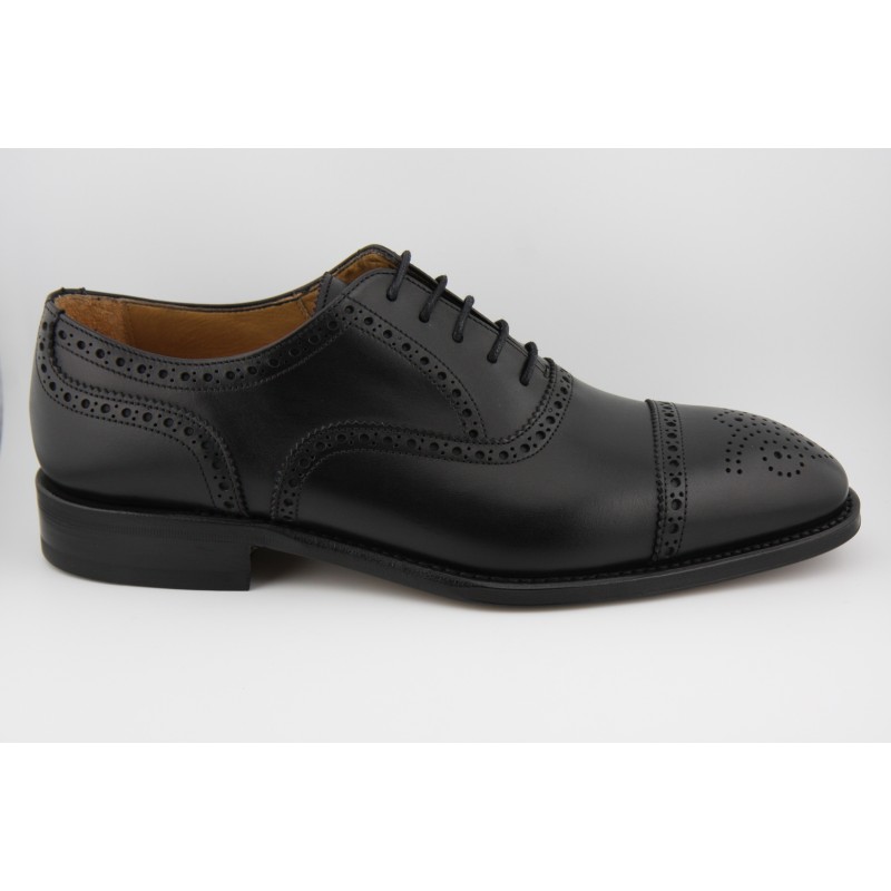OXFORD PUNTERA RECTA BROGUE BERWICK MODELO 5231PR H915 BOXCALF NEGRO PISO ROBLE