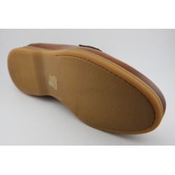 MOCASIN ANTIFAZ BERWICK MODELO 5372PRLP H282 NOMERA CUERO PISO GOMA